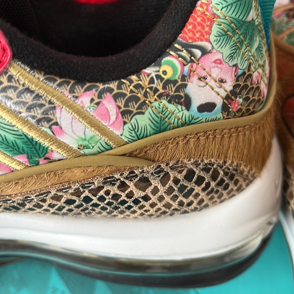 Nike Chinese New Year sneakers - Picture 6 of 13